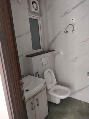 Master Bedroom in 3.5 BHK Builder Floor at Smart World Gems, Sector 89 – for Rent