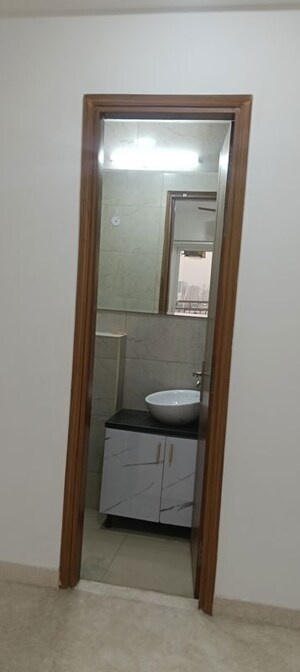 Bathroom in 3.5 BHK Apartment at The Center Court, Sector 88a – for Rent