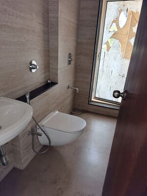 Bathroom in 2 BHK Apartment at Mahindra Alcove, Chandivali – for Rent