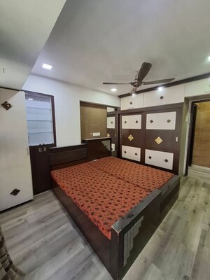 2 BHK Apartment For Sale in RNA NG Suncity Phase III, Kandivali East