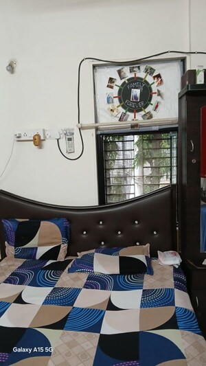Team Area in 2 BHK Apartment at Kabra Diamante, Goregaon West – for Rent