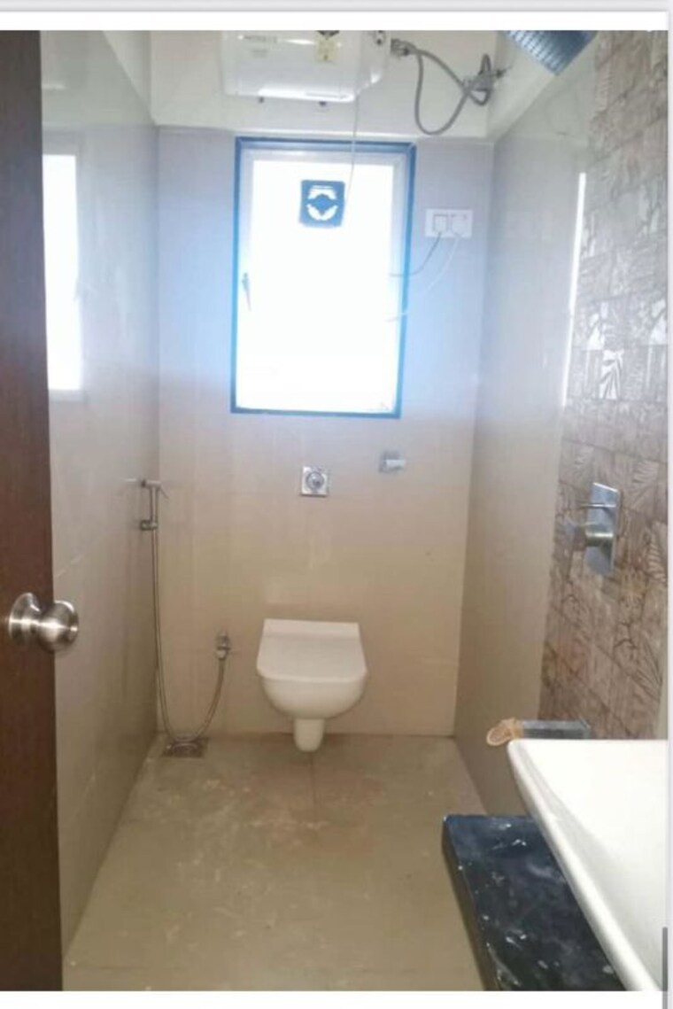 Bathroom, sethia-sea-view 1 Bedroom 370 Sq.Ft. Apartment In Goregaon West Mumbai 10244339