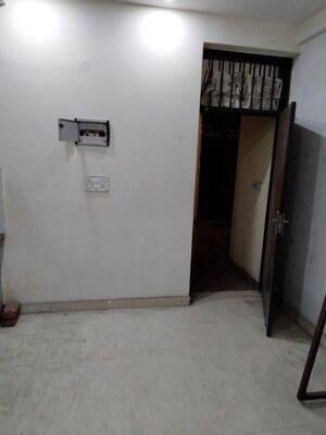 Room in 1 BHK Builder Floor at Rajendra Nagar Sector 3 – for Sale