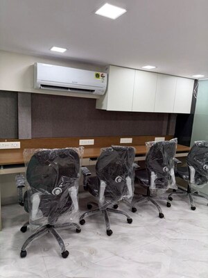  Office Space For Rent in V Times Square, Cbd Belapur Sector 15