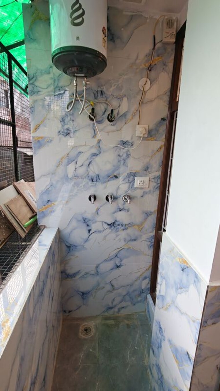 Bathroom, malviya nagar 1 Bedroom 700 Sq.Ft. Builder Floor In Malviya Nagar Delhi 10244356