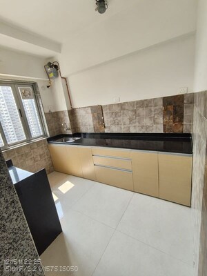 Furnished Amenities in 1 BHK Apartment at Naman Premier, Andheri East – for Rent