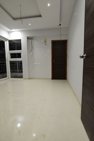 Room in 3 BHK Apartment at Shankar Nagar – for Rent