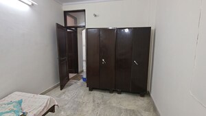 Room in 2 BHK Builder Floor at Malviya Nagar – for Rent