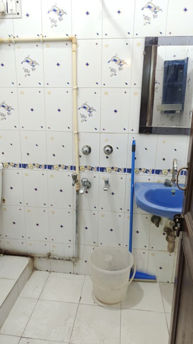 Team Area, malviya nagar 2 Bedroom 1000 Sq.Ft. Builder Floor In Malviya Nagar Delhi 10244365