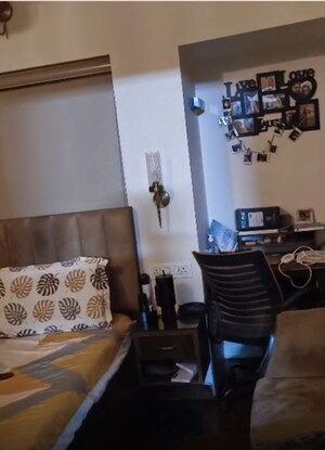 Bedroom in 3 BHK Apartment at Mayur Vihar Phase ii – for Sale