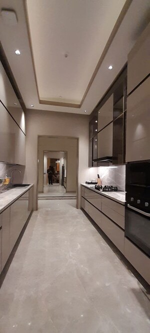 Kitchen in 4 BHK Builder Floor at BPTP Amstoria, Sector 102 – for Sale