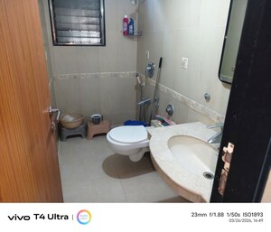 Bathroom in 3 BHK Apartment at Goghari Mansion CHS, Santacruz West – for Rent