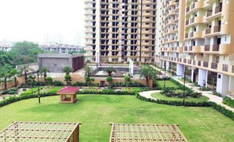 Exterior View, yash-ozone-classic 1 Bedroom 520 Sq.Ft. Apartment In Raj Nagar Extension Ghaziabad 10244411