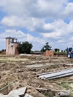 Plot For Sale in Modipuram