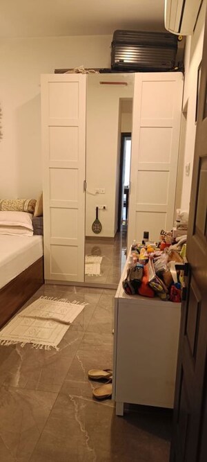 Furnished Amenities in 1 BHK Apartment at Adarsh Nagar CHS Chembur, Chembur – for Rent