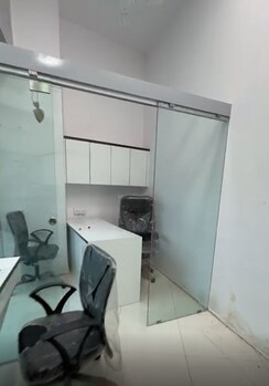 Office Space For Rent in Malad East
