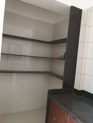 Furnished Amenities in 3 BHK Apartment at Shela – for Rent