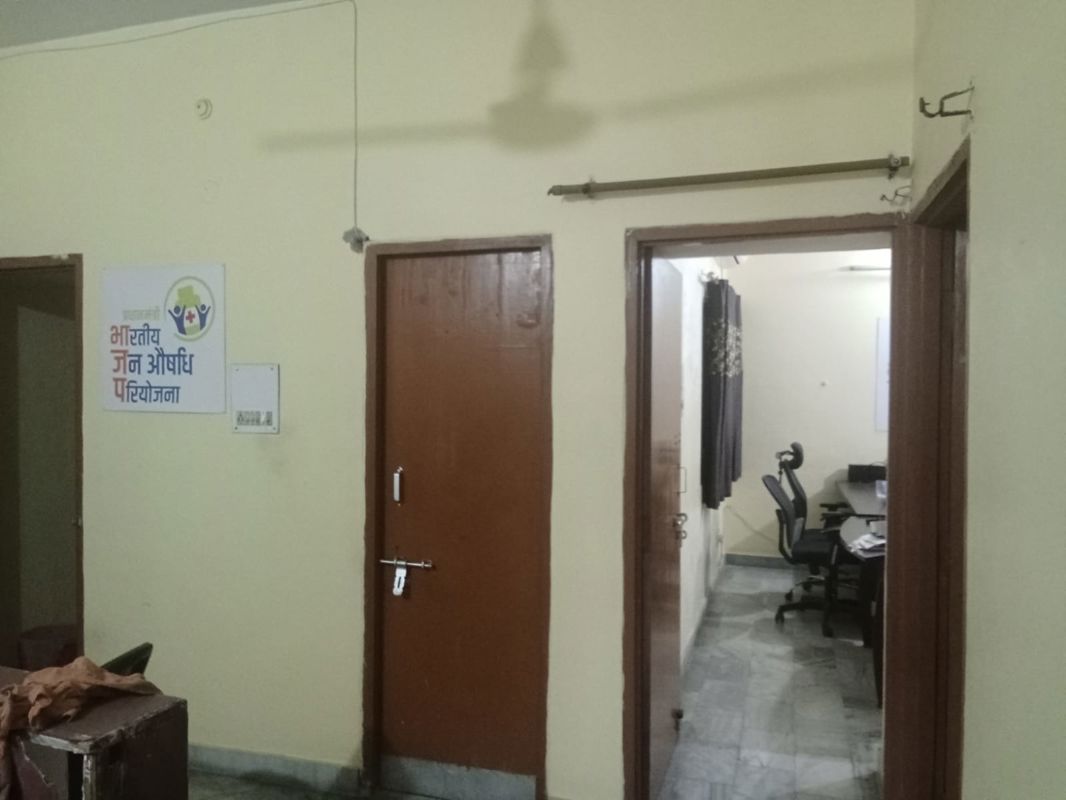 2.5 BHK + Pooja Room,Extra Room Independent House For Rent in Gomti Nagar
