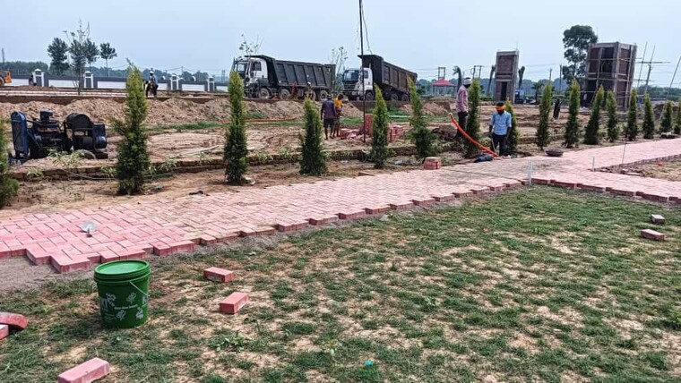 Garden, panchkula urban estate  160 Sq.Yd. Plot In Panchkula Urban Estate Panchkula 10244479