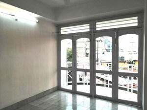 Room in 3 BHK Apartment at Bhangagarh – for Rent