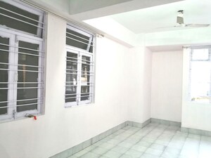 Room in 3 BHK Apartment at Bhangagarh – for Rent