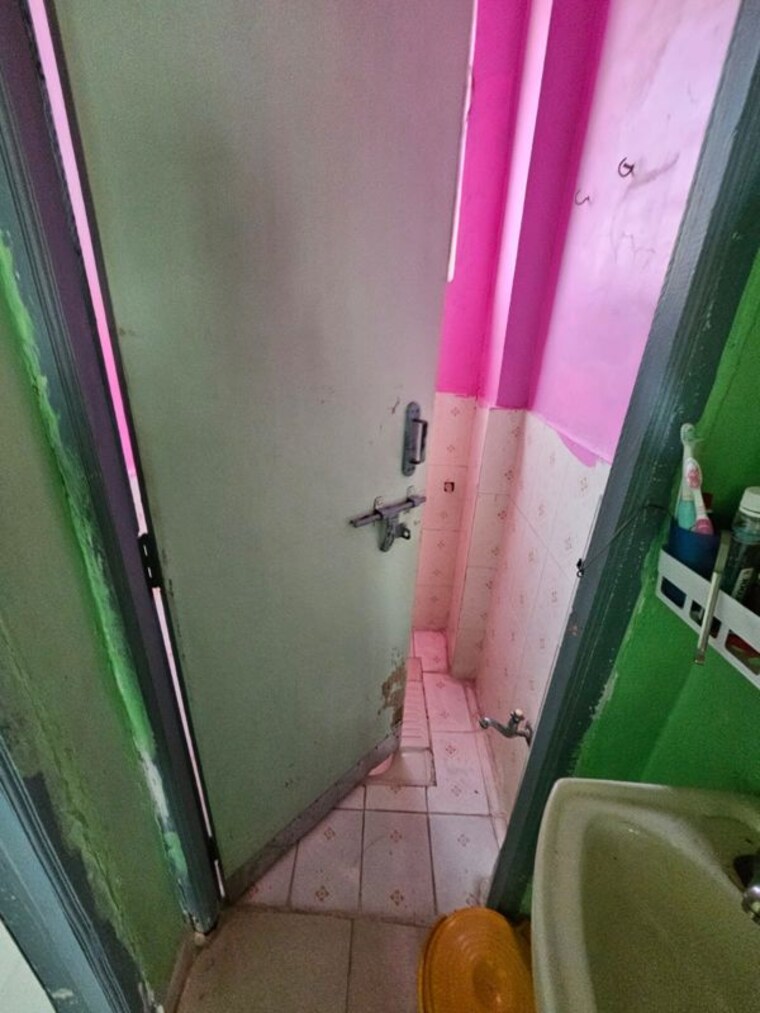 Bathroom, kharadi 1 Bedroom 600 Sq.Ft. Independent House In Kharadi Pune 10244475