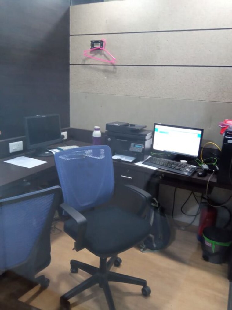 Team Area, real-tech-park Commercial Office Space 2626 Sq.Ft. In Vashi Sector 30a Navi Mumbai 10244489