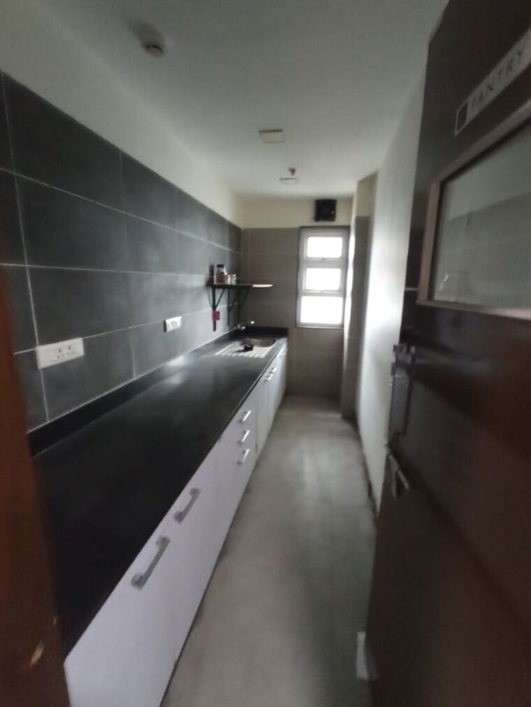 Kitchen, real-tech-park Commercial Office Space 2626 Sq.Ft. In Vashi Sector 30a Navi Mumbai 10244489