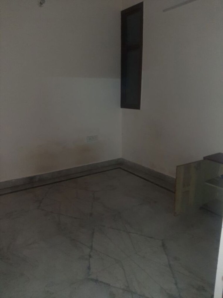 Room, govindpuram 3 Bedroom 116 Sq.Mt. Builder Floor In Govindpuram Ghaziabad 10244482