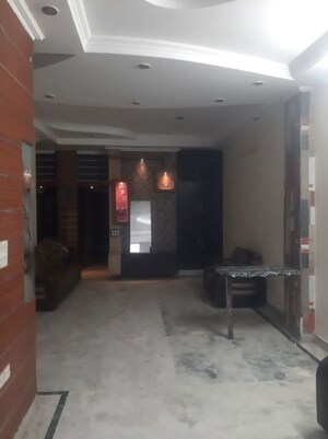 Parking in 3 BHK Builder Floor at Govindpuram – for Sale