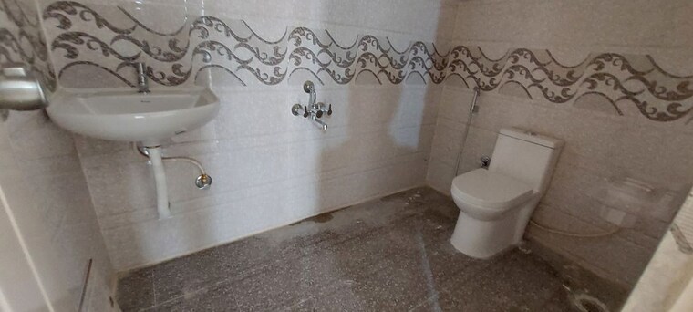 Bathroom, jayani-paradise 2 Bedroom 1054 Sq.Ft. Apartment In Mahadevpura Bangalore 10244537