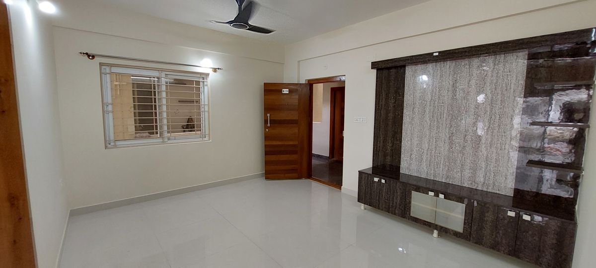 2 BHK Apartment For Rent in Jayani Paradise