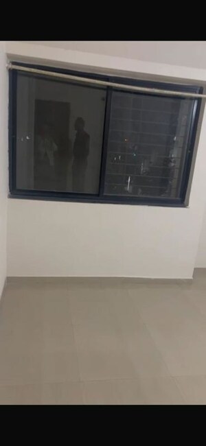 Room in 3 BHK Apartment at Tirupati Campus, Tingre Nagar – for Rent