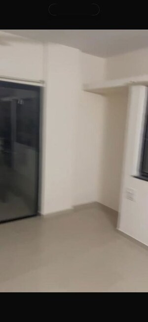 Room in 3 BHK Apartment at Tirupati Campus, Tingre Nagar – for Rent