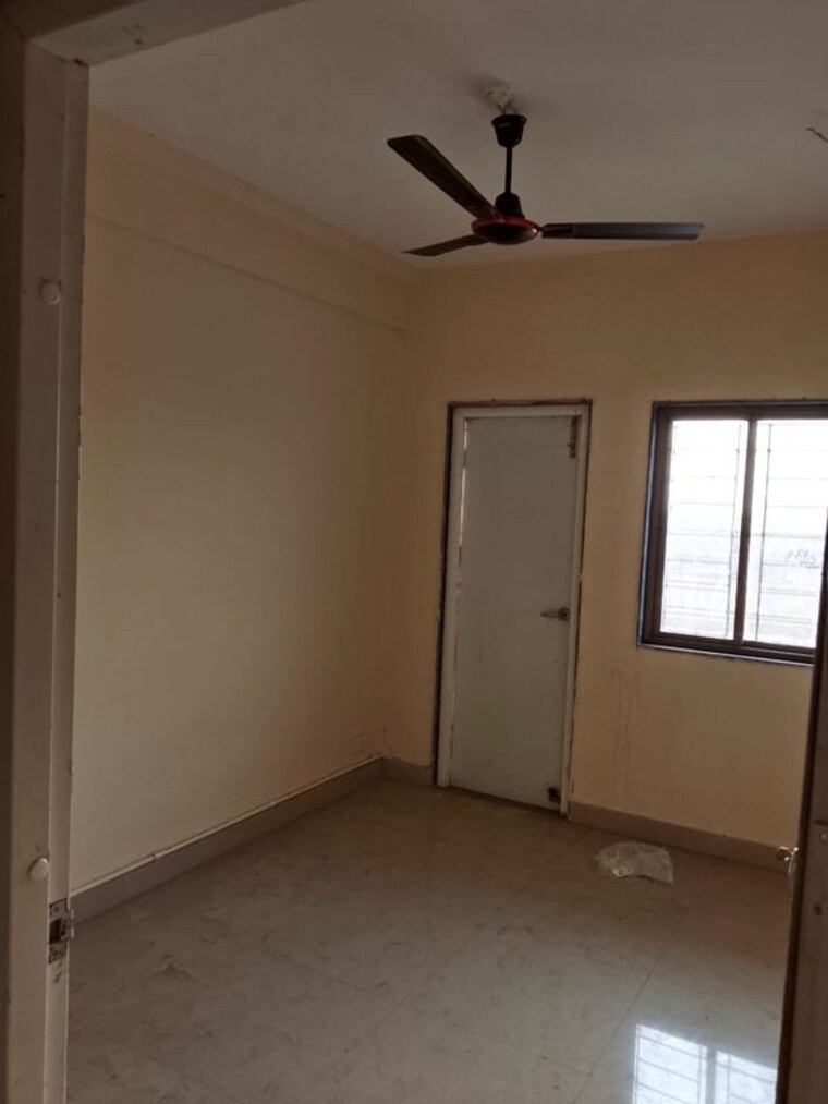 Room, sector 14 dwarka 1 Bedroom 550 Sq.Ft. Apartment In Sector 14 Dwarka Delhi 10244526