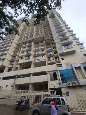 1 BHK Apartment For Rent in DGS Sheetal Tapovan, Malad East