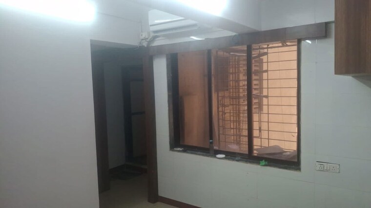 Room, vikhroli west Commercial Office Space 2000 Sq.Ft. In Vikhroli West Mumbai 10244555