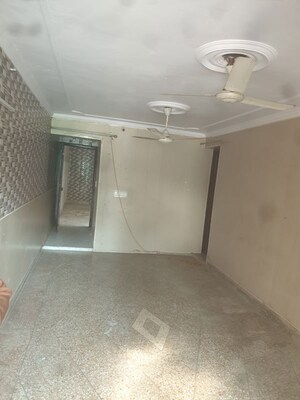 1 BHK Independent House For Rent in Sector 16 A
