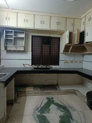 Kitchen in 2 BHK Independent House at Sector 48 – for Rent