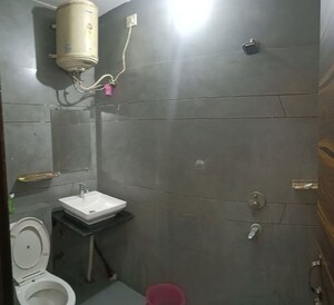 Bathroom in 3 BHK Builder Floor at Sunshine Enclave, Vip Road – for Rent