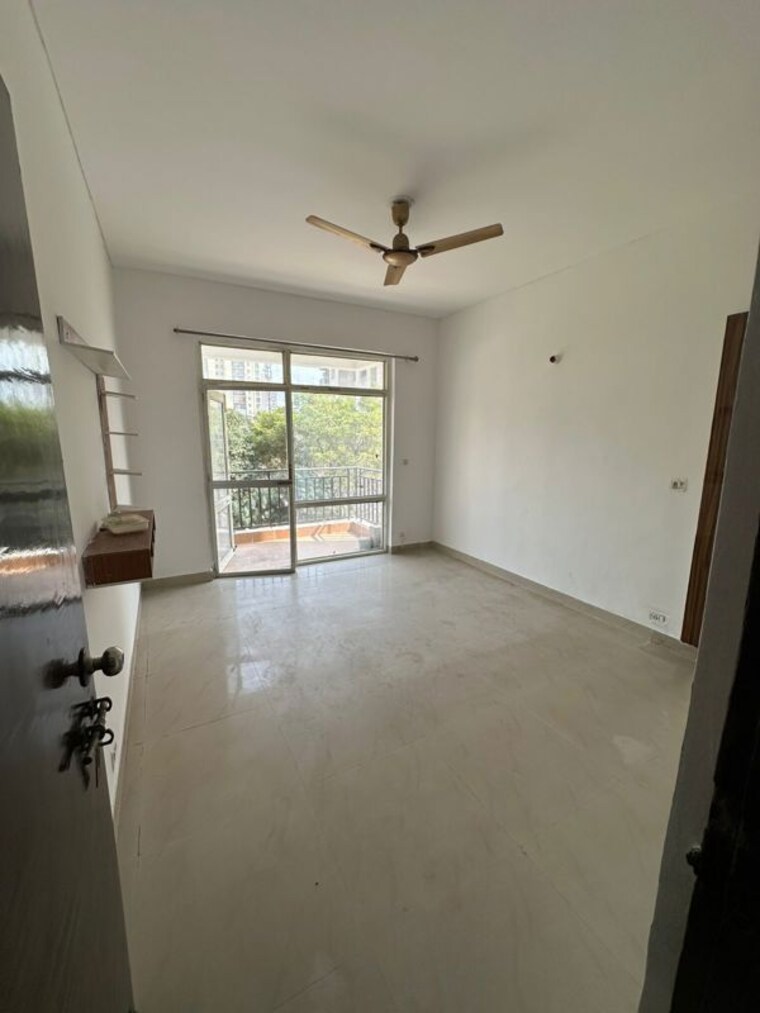 Room, era-redwood-residency 3 Bedroom 1570 Sq.Ft. Apartment In Sector 78 Faridabad 10244593