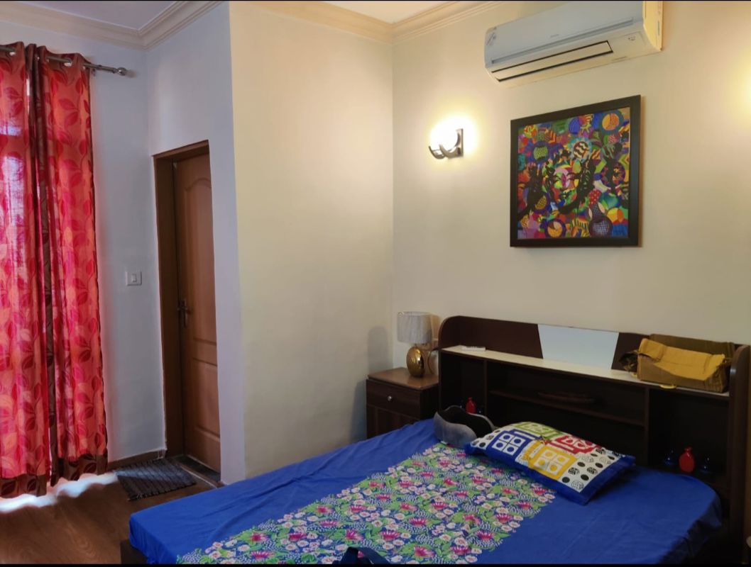 3 BHK + Servant Room Apartment For Sale in Raheja Vedaanta