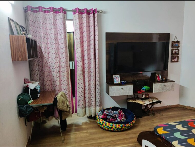 Living Room, raheja-vedaanta 3 Bedroom 1833 Sq.Ft. Apartment In Sector 108 Gurgaon 10244599