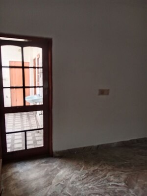 Room in 2 BHK Builder Floor at Sector 13 – for Rent