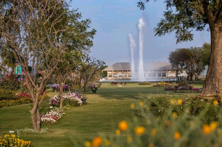 Garden, central-park-flower-valley 3 Bedroom 1270 Sq.Ft. Builder Floor In Sohna Sector 33 Gurgaon 10244606