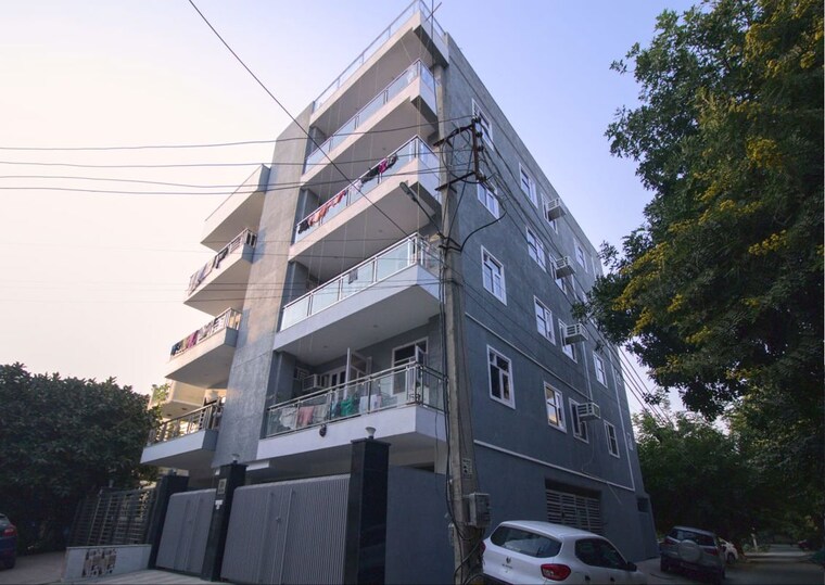 Exterior View, dlf-city-gurgaon 3 Bedroom 2000 Sq.Ft. Builder Floor In Sector 27 Gurgaon 10244616