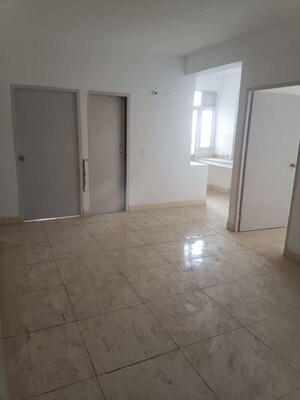 Room in 3 BHK Apartment at Sarvome Shree Homes, Sector 45 – for Sale