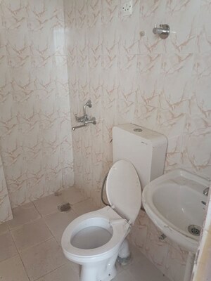 Bathroom in 3 BHK Apartment at Sarvome Shree Homes, Sector 45 – for Sale