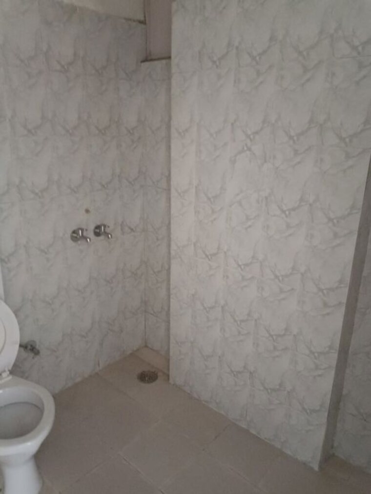 Bathroom, sarvome-shree-homes 3 Bedroom 745 Sq.Ft. Apartment In Sector 45 Faridabad 10244608