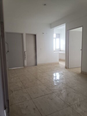 Room in 3 BHK Apartment at Sarvome Shree Homes, Sector 45 – for Sale